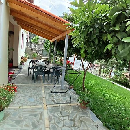 Guest House Noah&Kristel Berat Extérieur photo