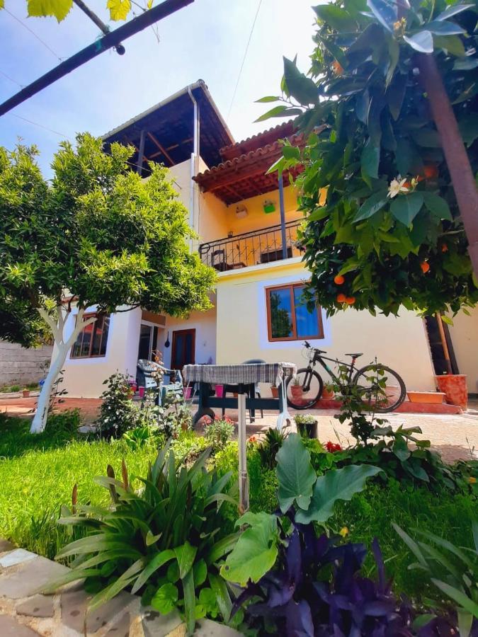Guest House Noah&Kristel Berat Extérieur photo