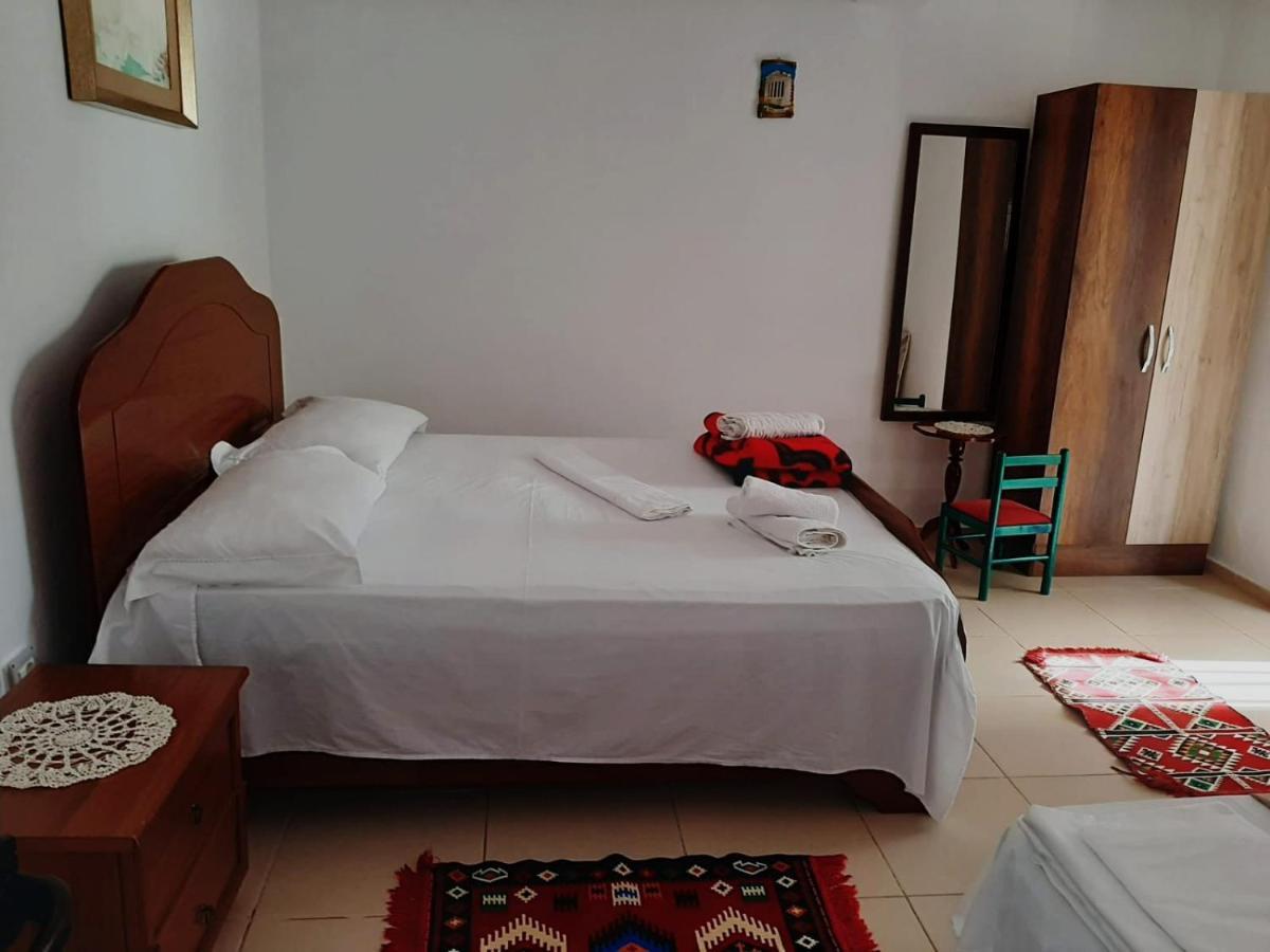 Guest House Noah&Kristel Berat Extérieur photo